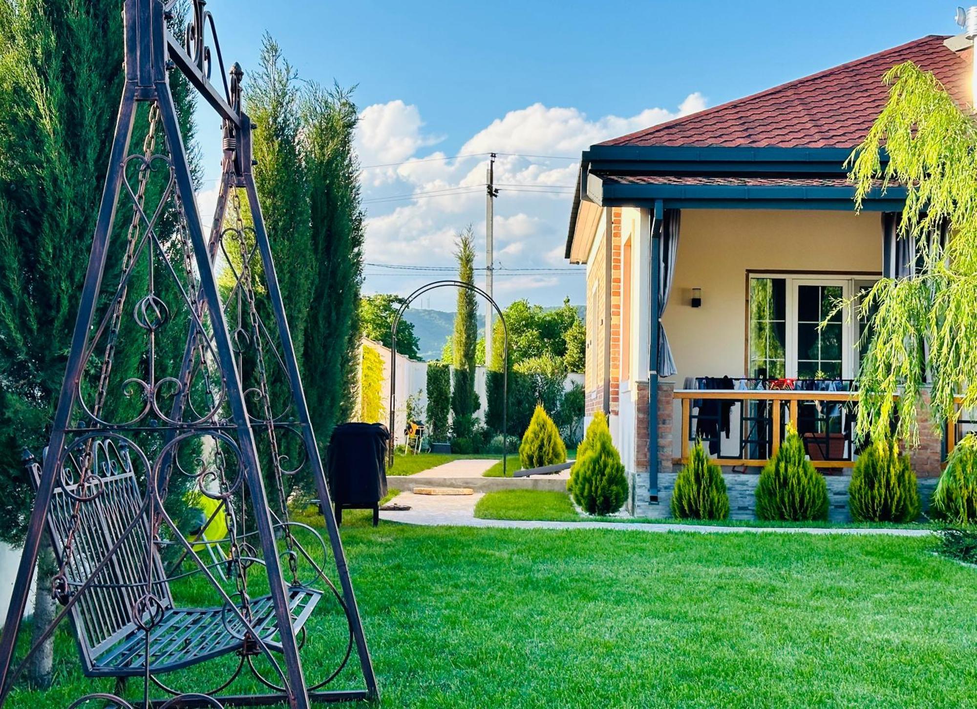 Entire Villa Near Tbilisi Nature Reserve With Panoramic View Mtsʼkhetʼa Extérieur photo
